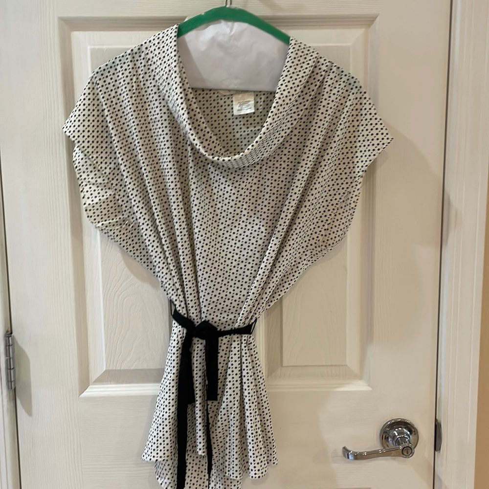 COMO Stretch cowl neck polka dot blouse